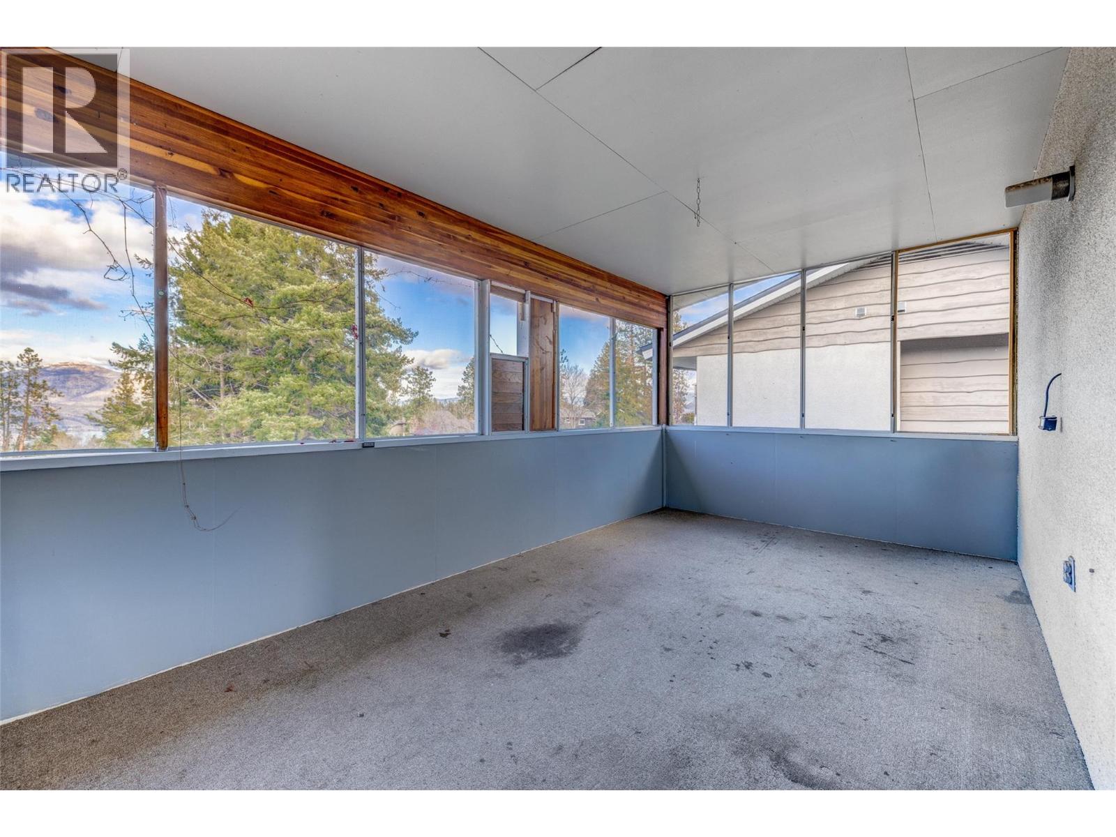  2215 Bridgeview Road, West Kelowna