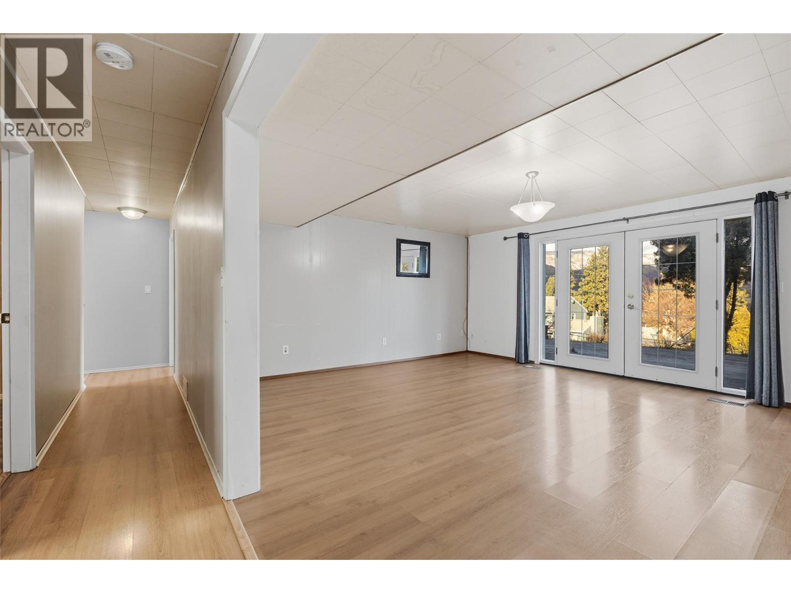  2215 Bridgeview Road, West Kelowna