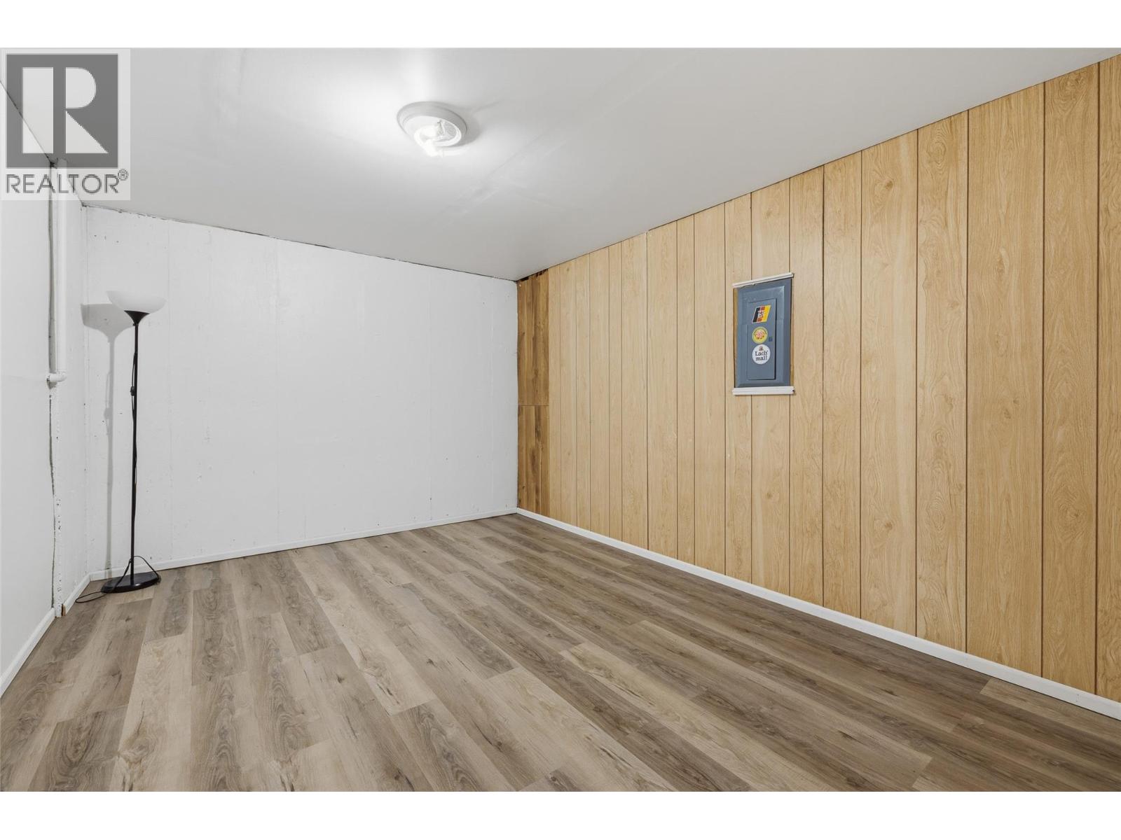  2215 Bridgeview Road, West Kelowna