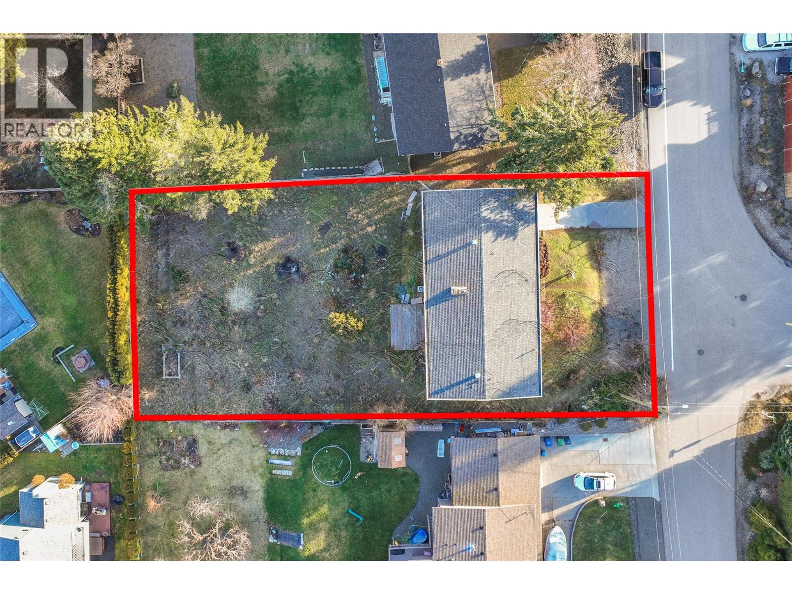  2215 Bridgeview Road, West Kelowna