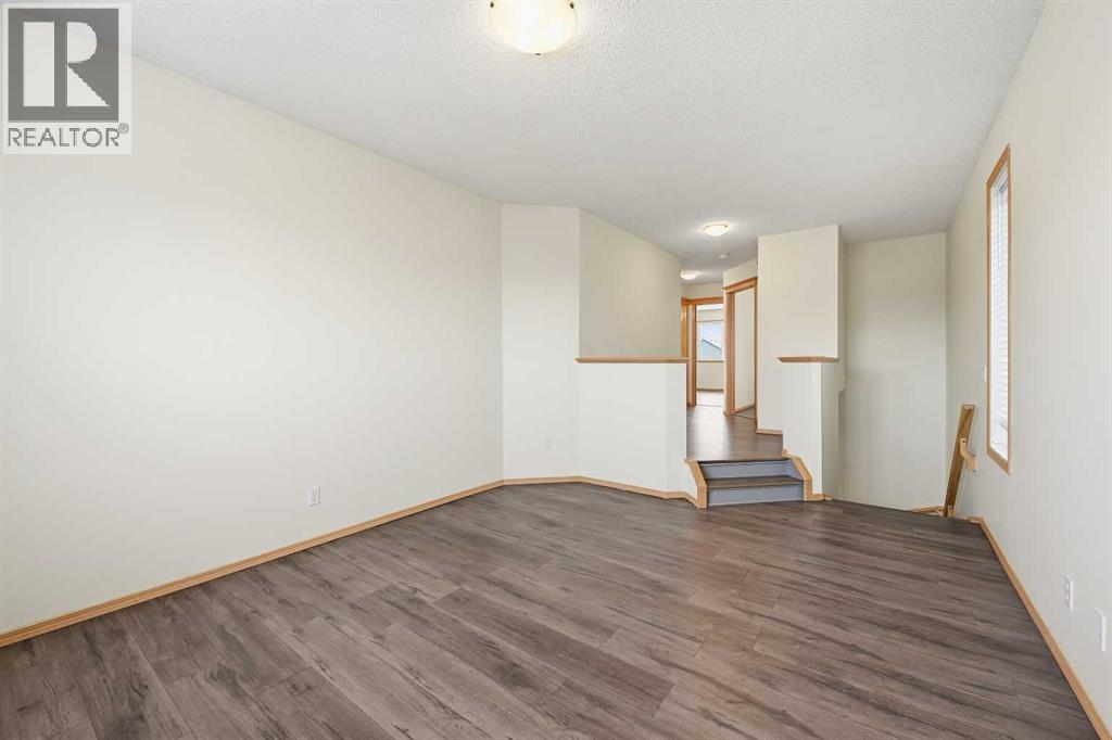 Single Family House for Sale in  Taralea Crescent NE Taradale Calgary 