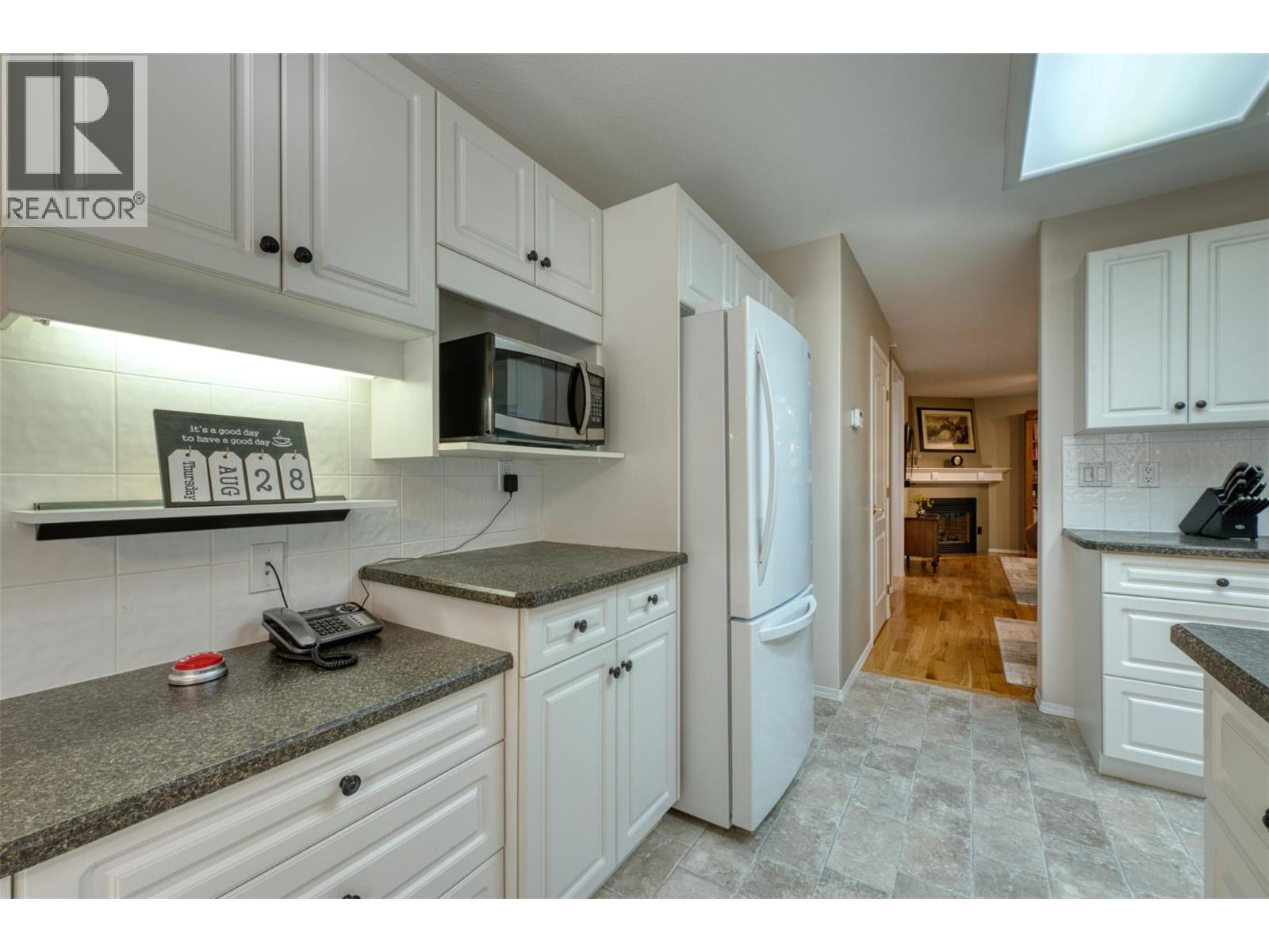 9 980 Dilworth Drive, Kelowna