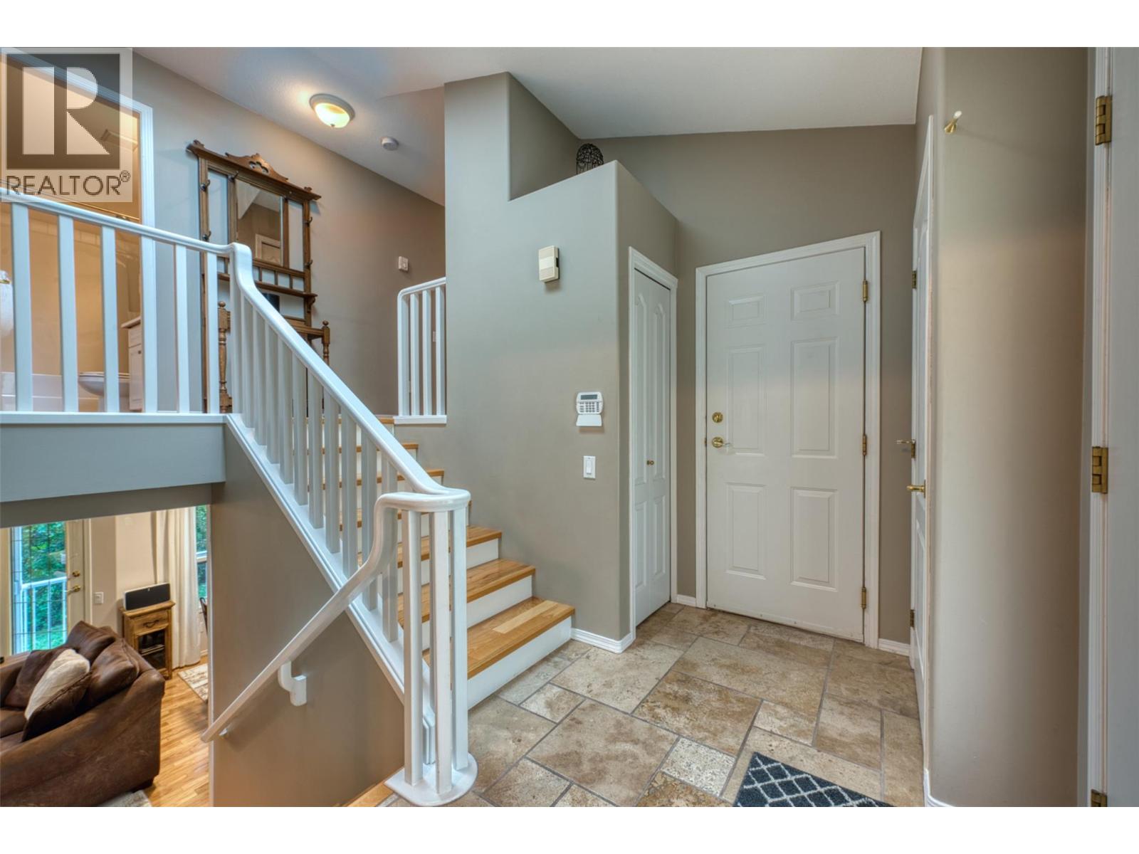 9 980 Dilworth Drive, Kelowna