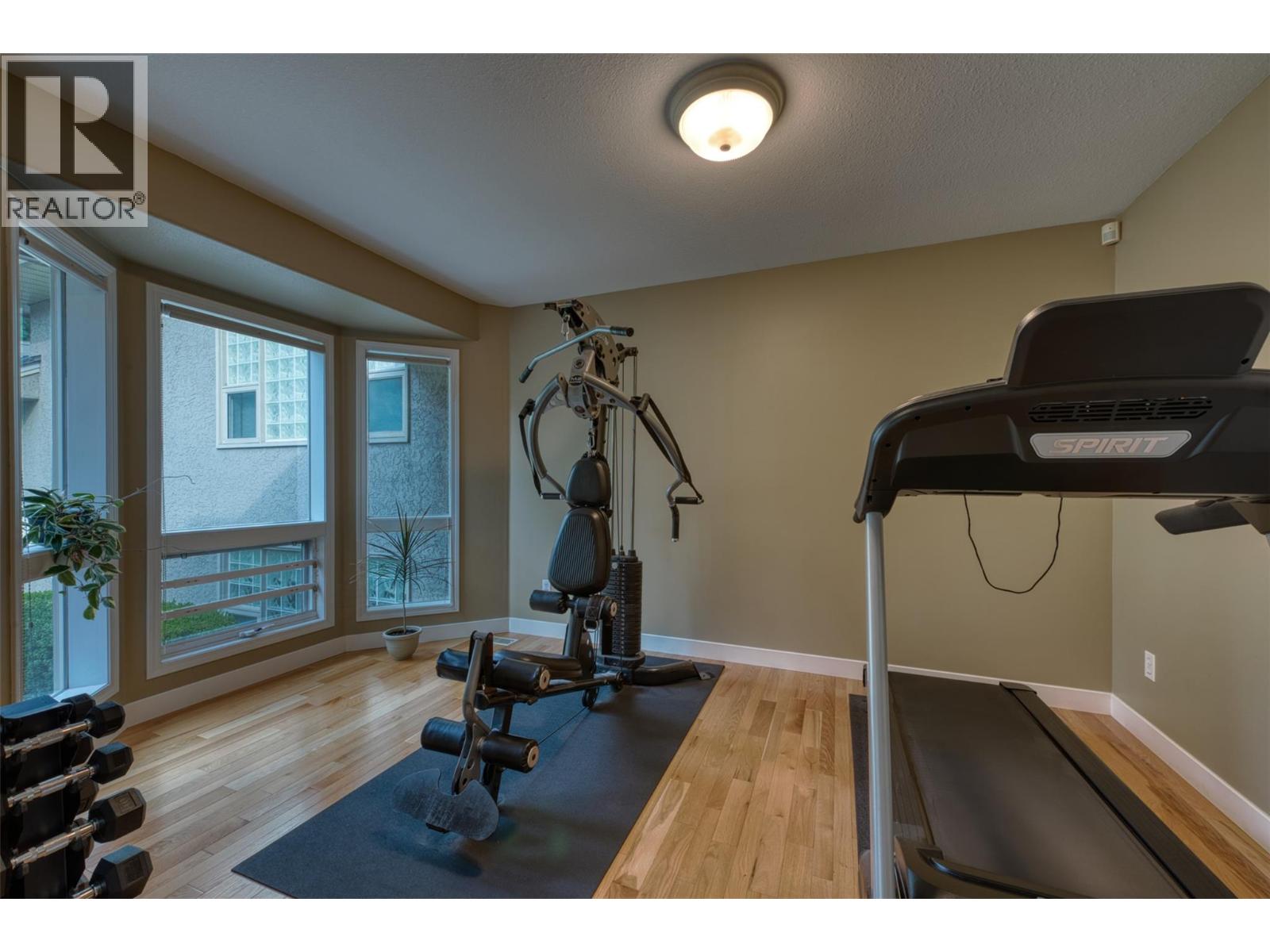 9 980 Dilworth Drive, Kelowna