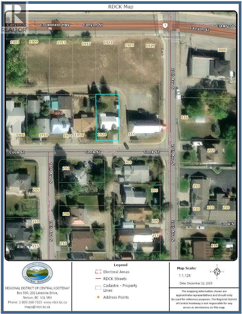 1924 Cook Street, Creston