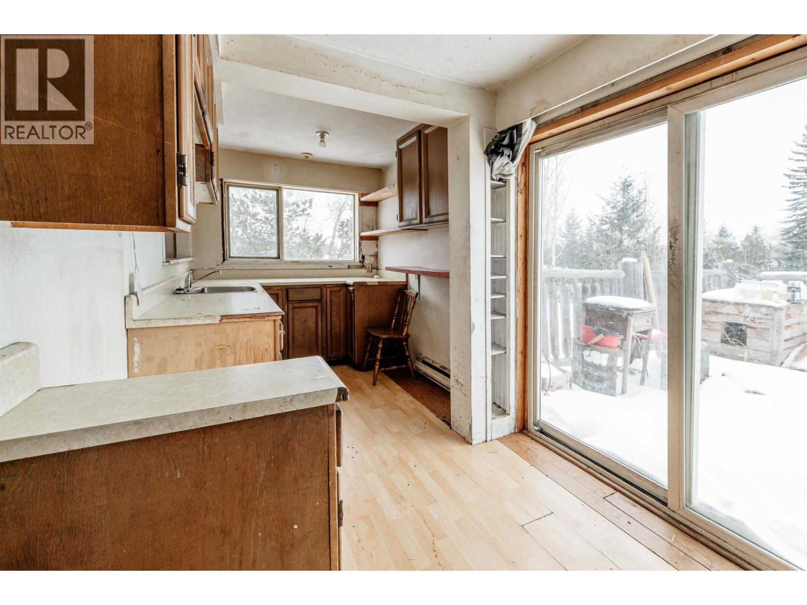 1436 S CARIBOO 97 HIGHWAY - 24