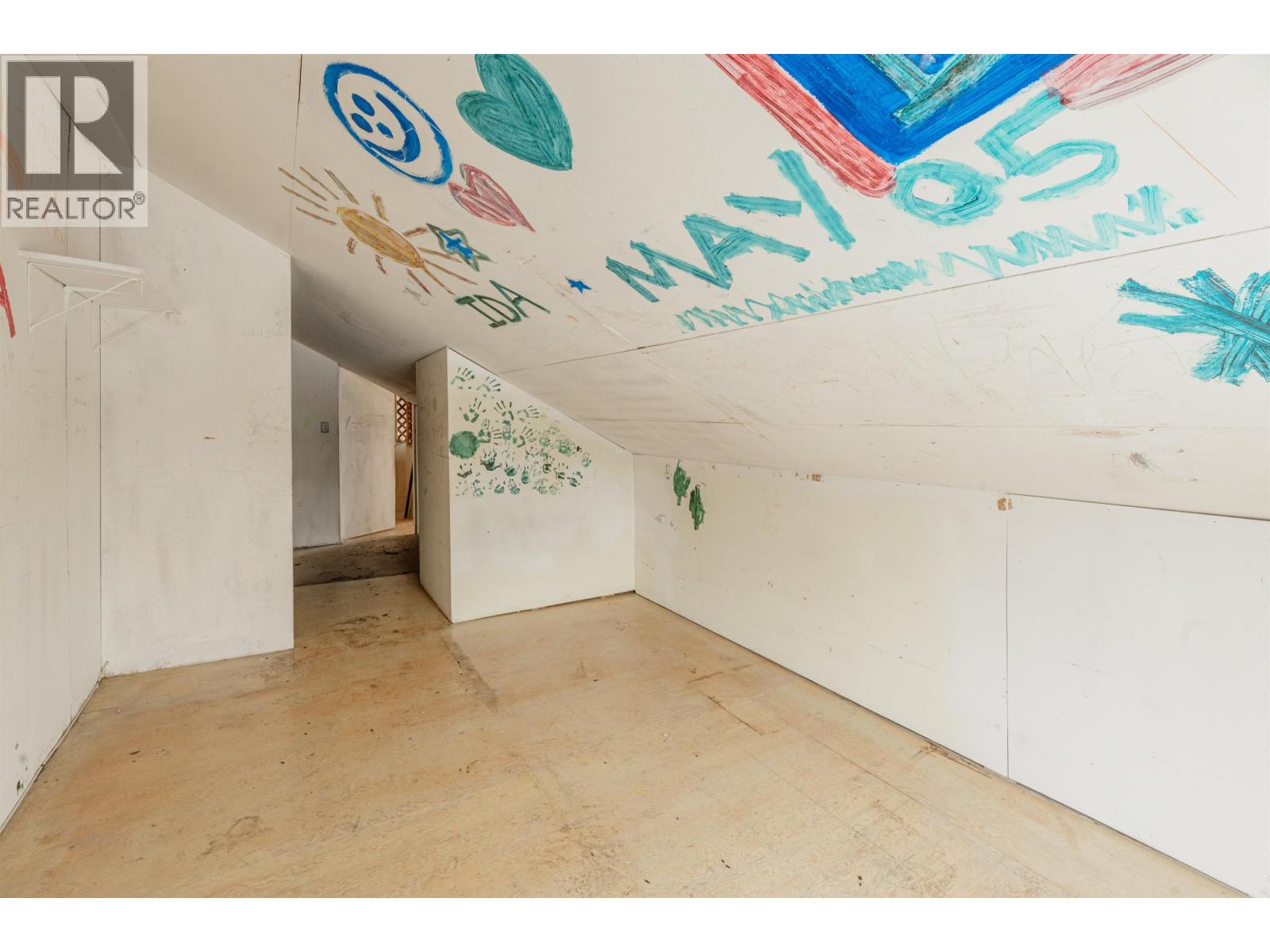 1436 S CARIBOO 97 HIGHWAY - 29