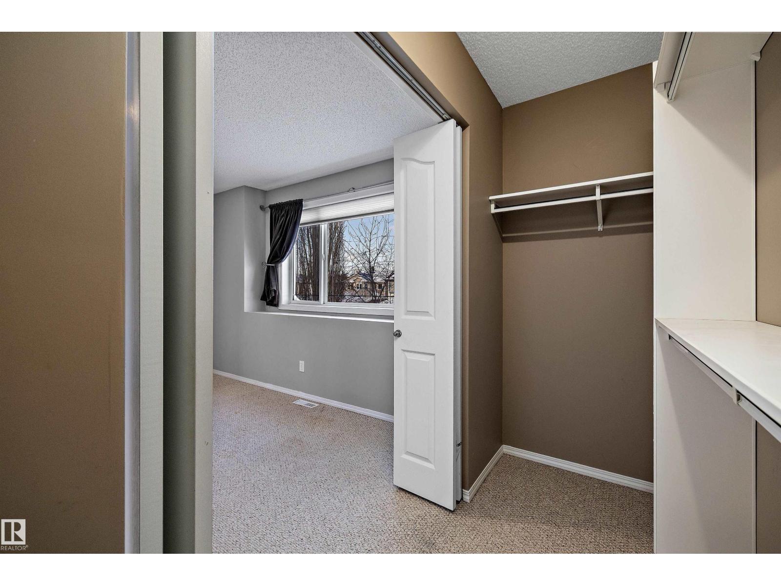 17 FOXBORO LN, Sherwood Park