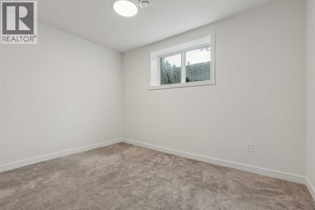 Single Family House for Sale in    Avenue NE Renfrew Calgary 