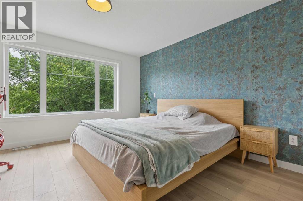 1, 413 13 Avenue NE, Calgary, Alberta