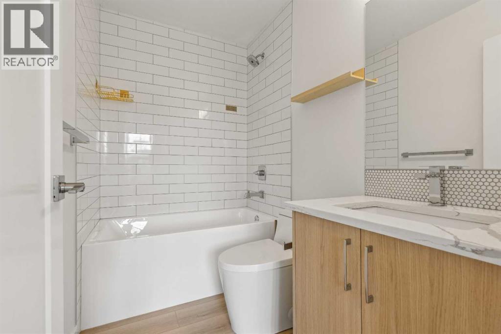 Single Family House for Sale in    Avenue NE Renfrew Calgary 