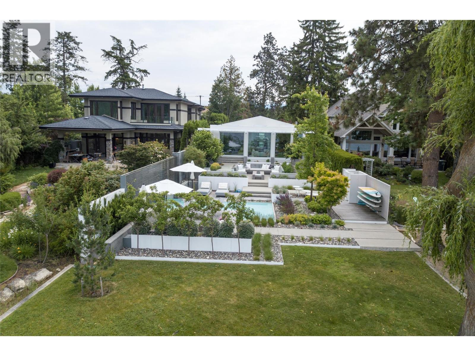  4110 Lakeshore Road, Kelowna