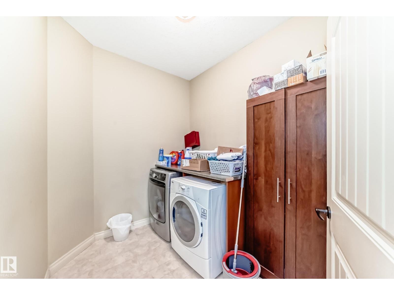 #31 1407 GLASTONBURY BV NW, Edmonton