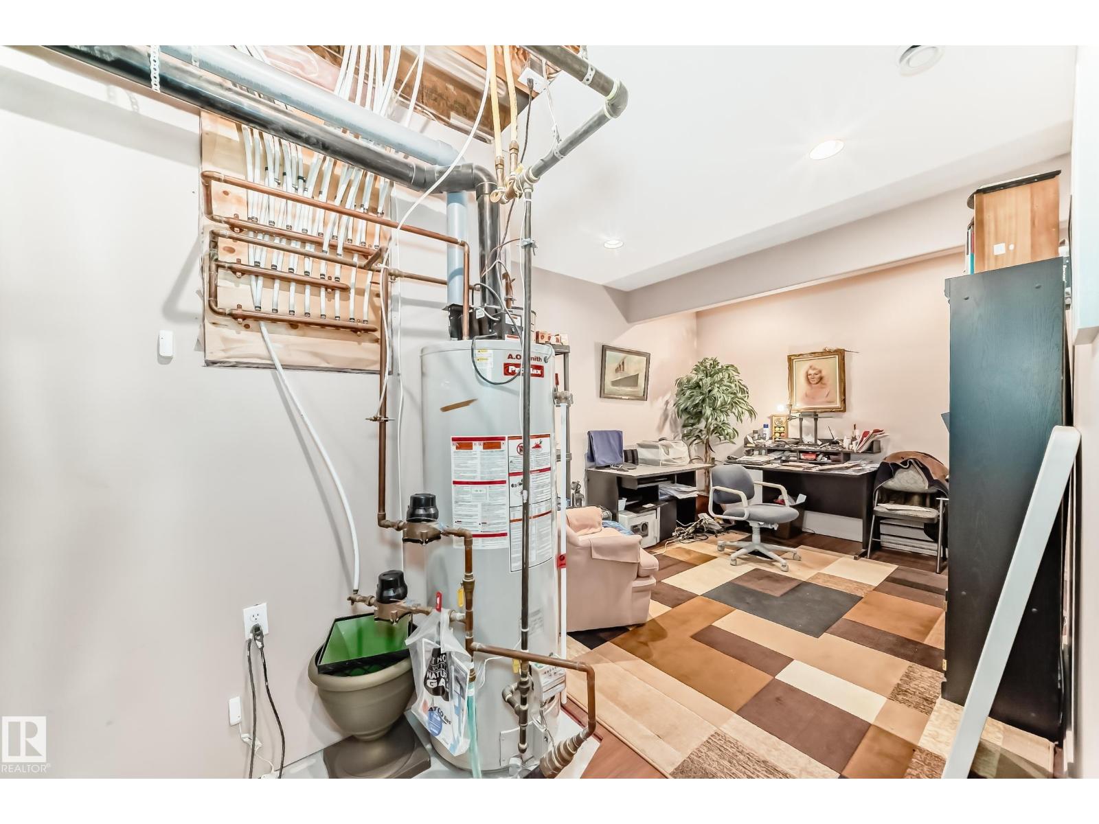 #31 1407 GLASTONBURY BV NW, Edmonton