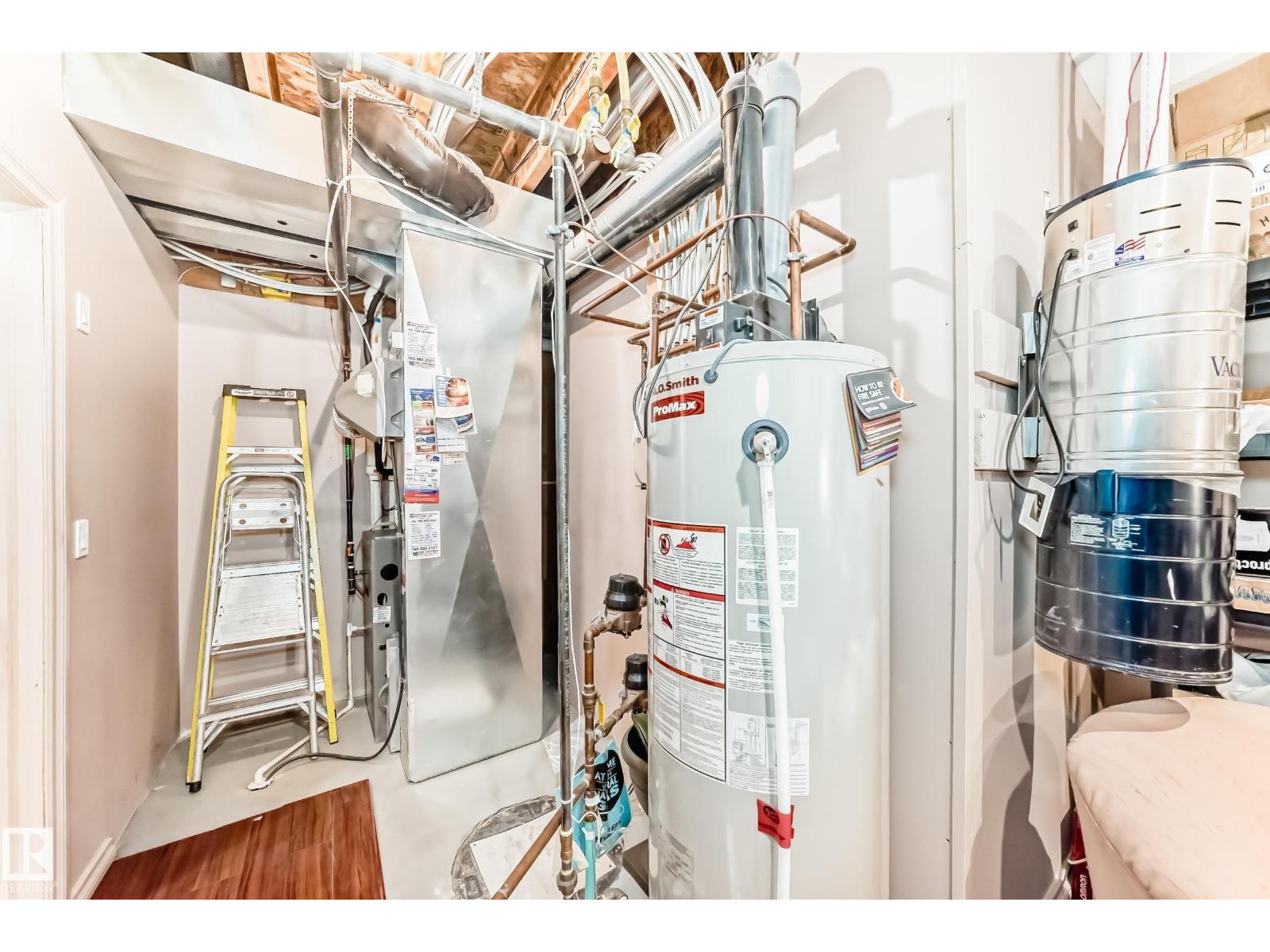 #31 1407 GLASTONBURY BV NW, Edmonton