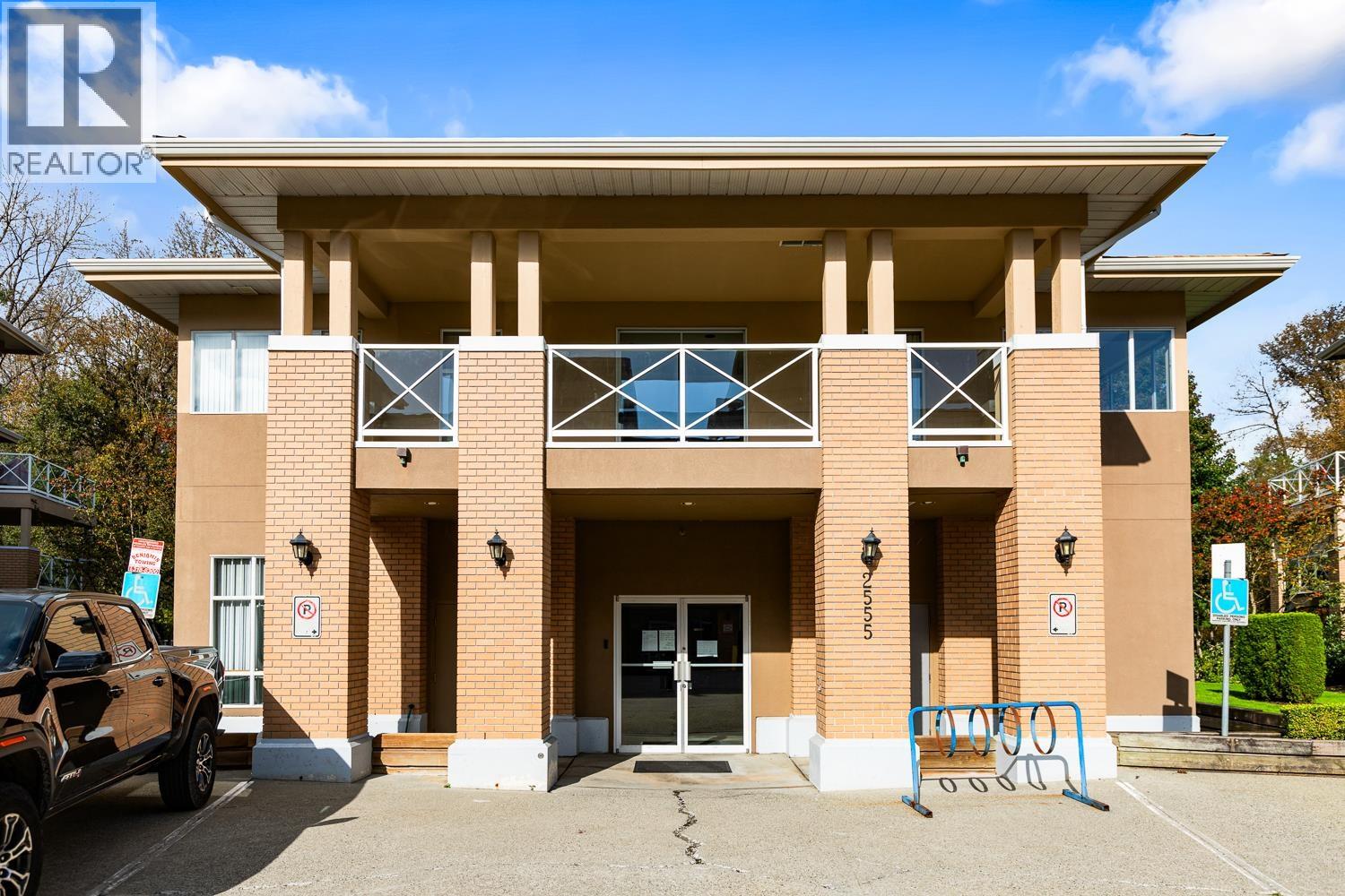 227 2551 PARKVIEW LANE, Port Coquitlam