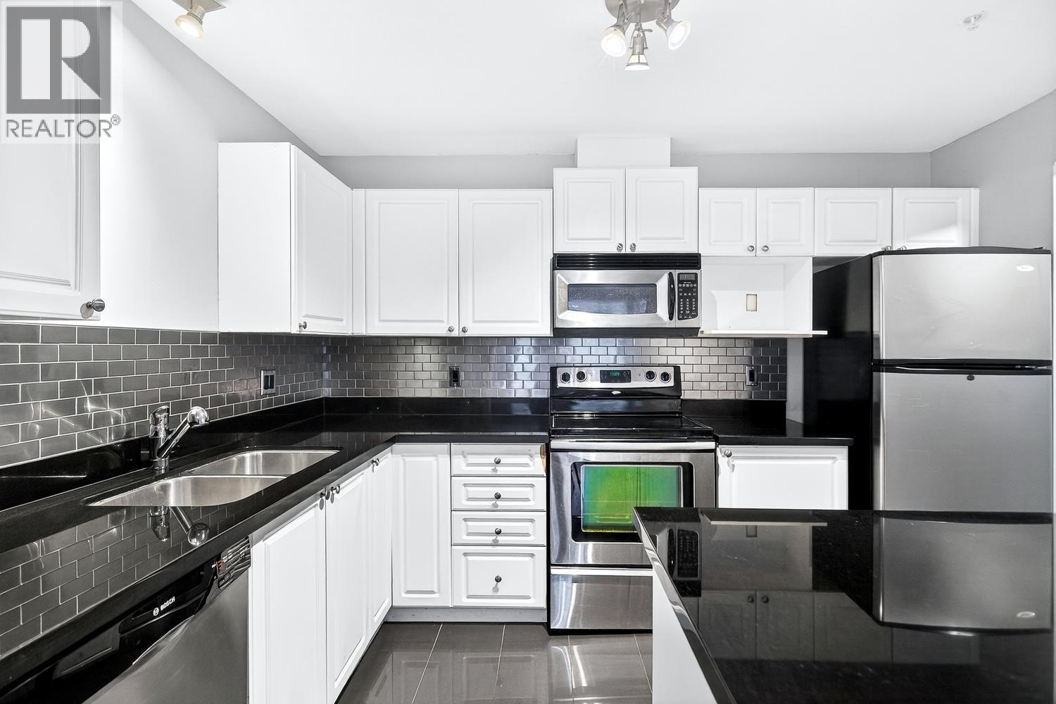 227 2551 PARKVIEW LANE, Port Coquitlam