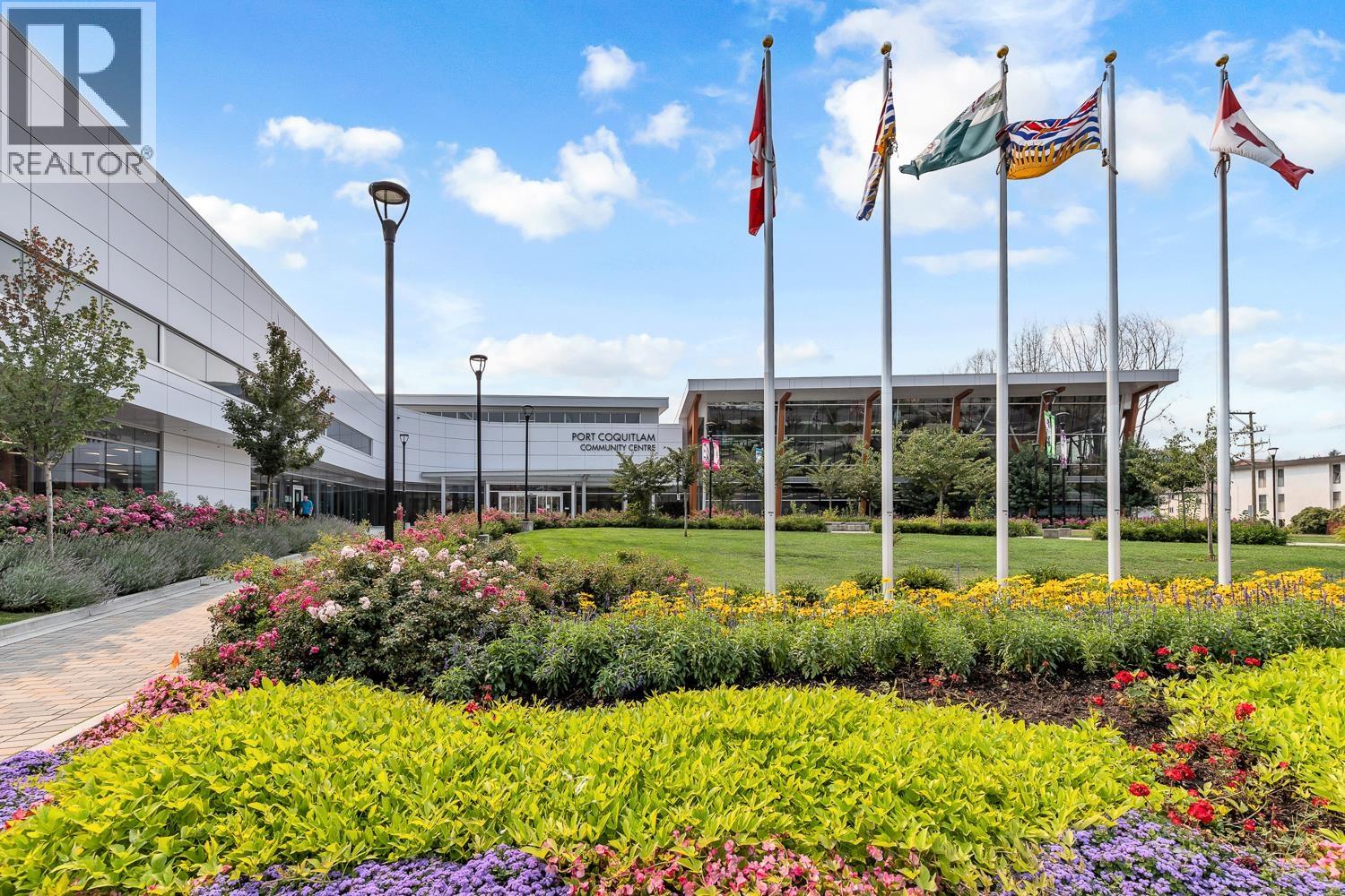 227 2551 PARKVIEW LANE, Port Coquitlam