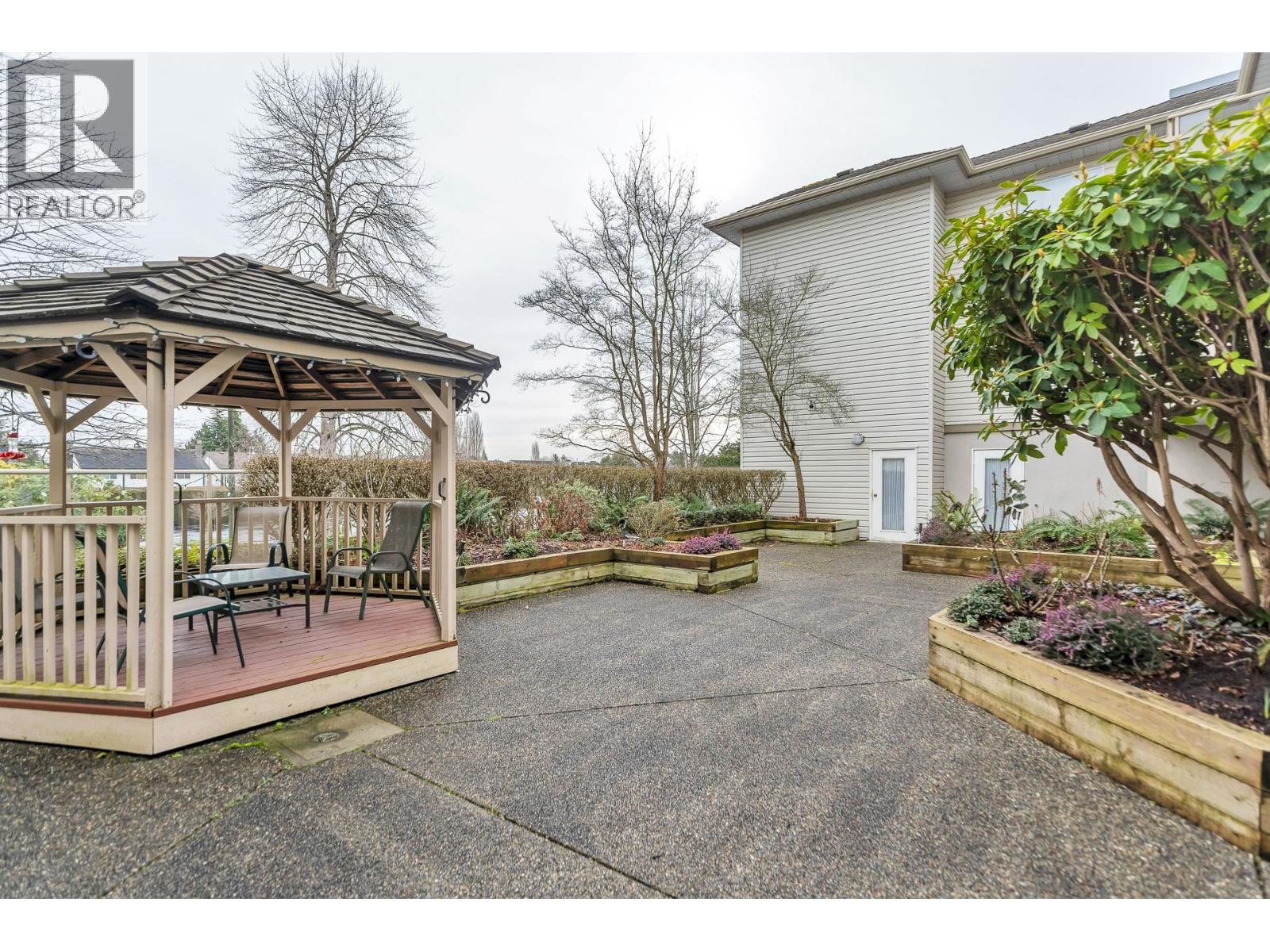 #210-9260 NO2 Road, Richmond