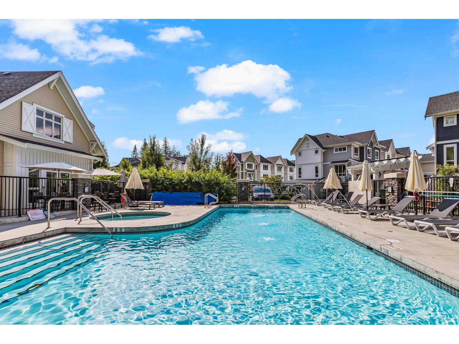 25 8335 NELSON STREET, Mission