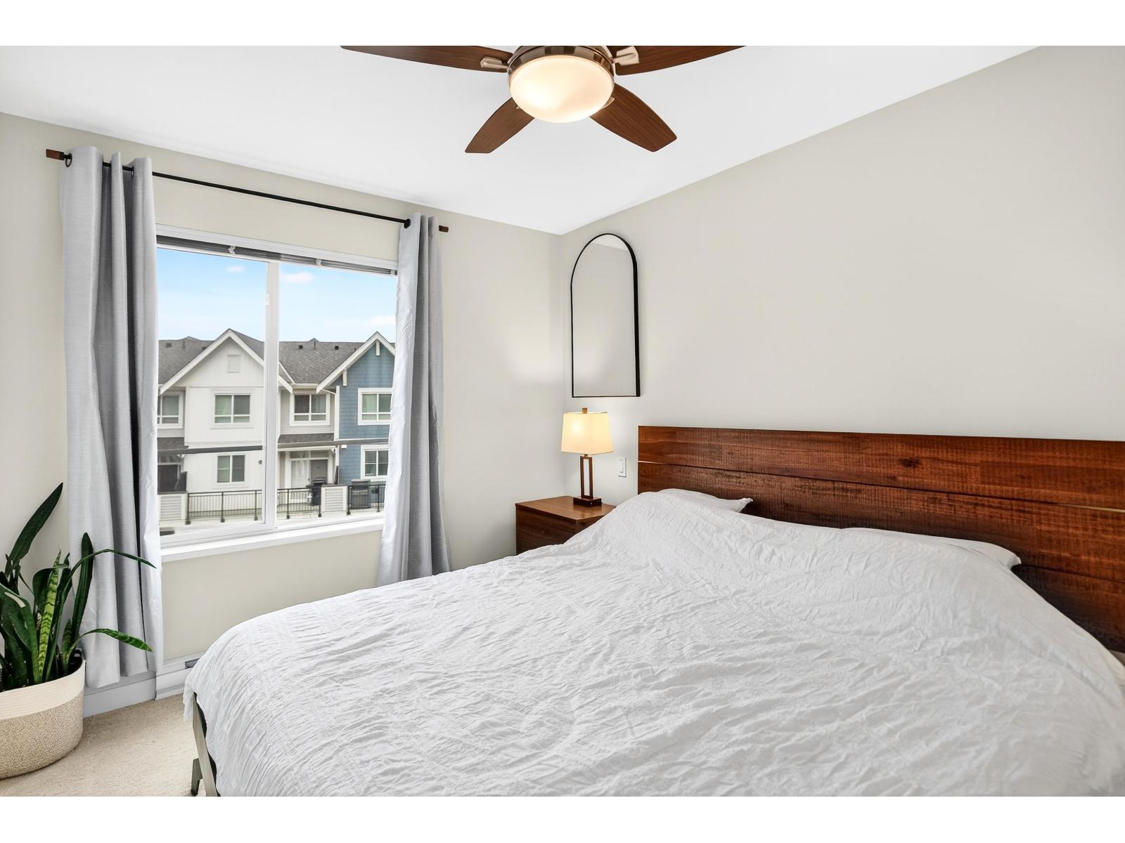 25 8335 NELSON STREET, Mission