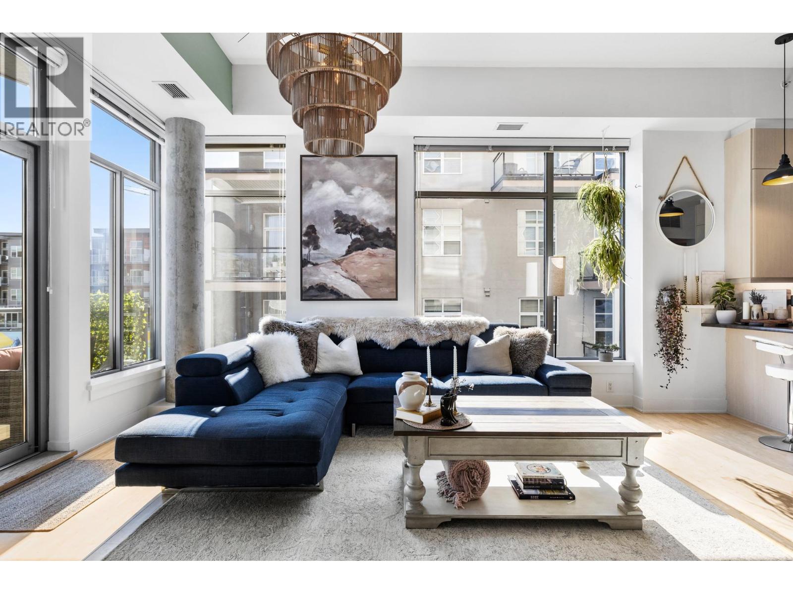 304 1329 Ellis Street, Kelowna