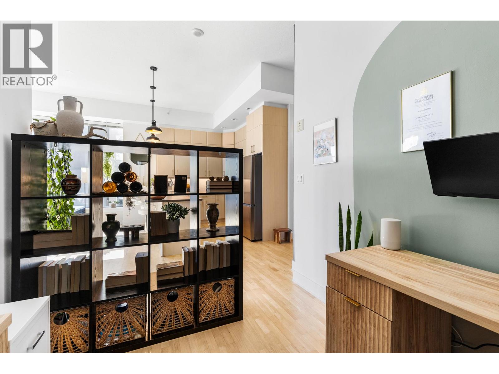 304 1329 Ellis Street, Kelowna