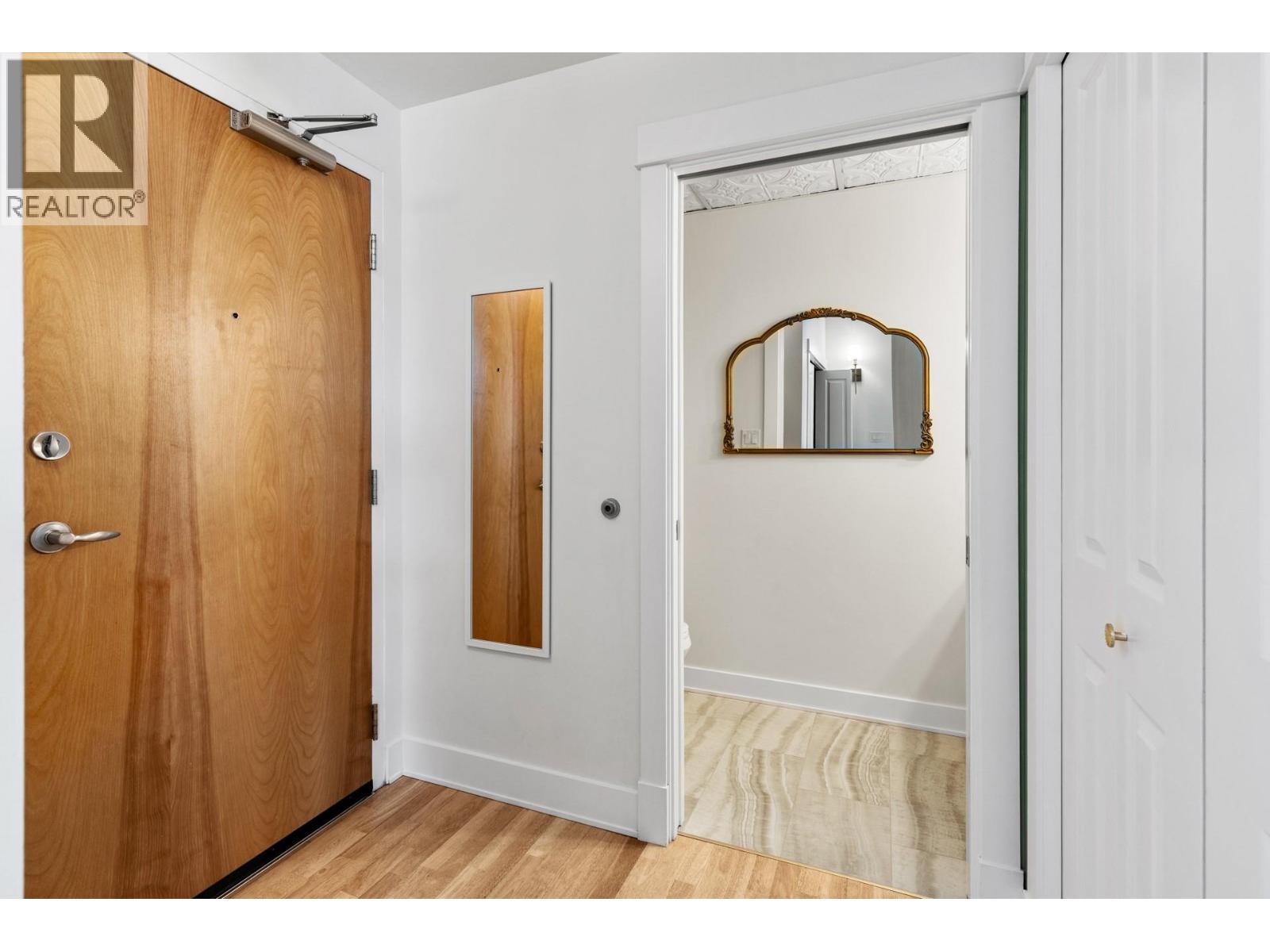 304 1329 Ellis Street, Kelowna