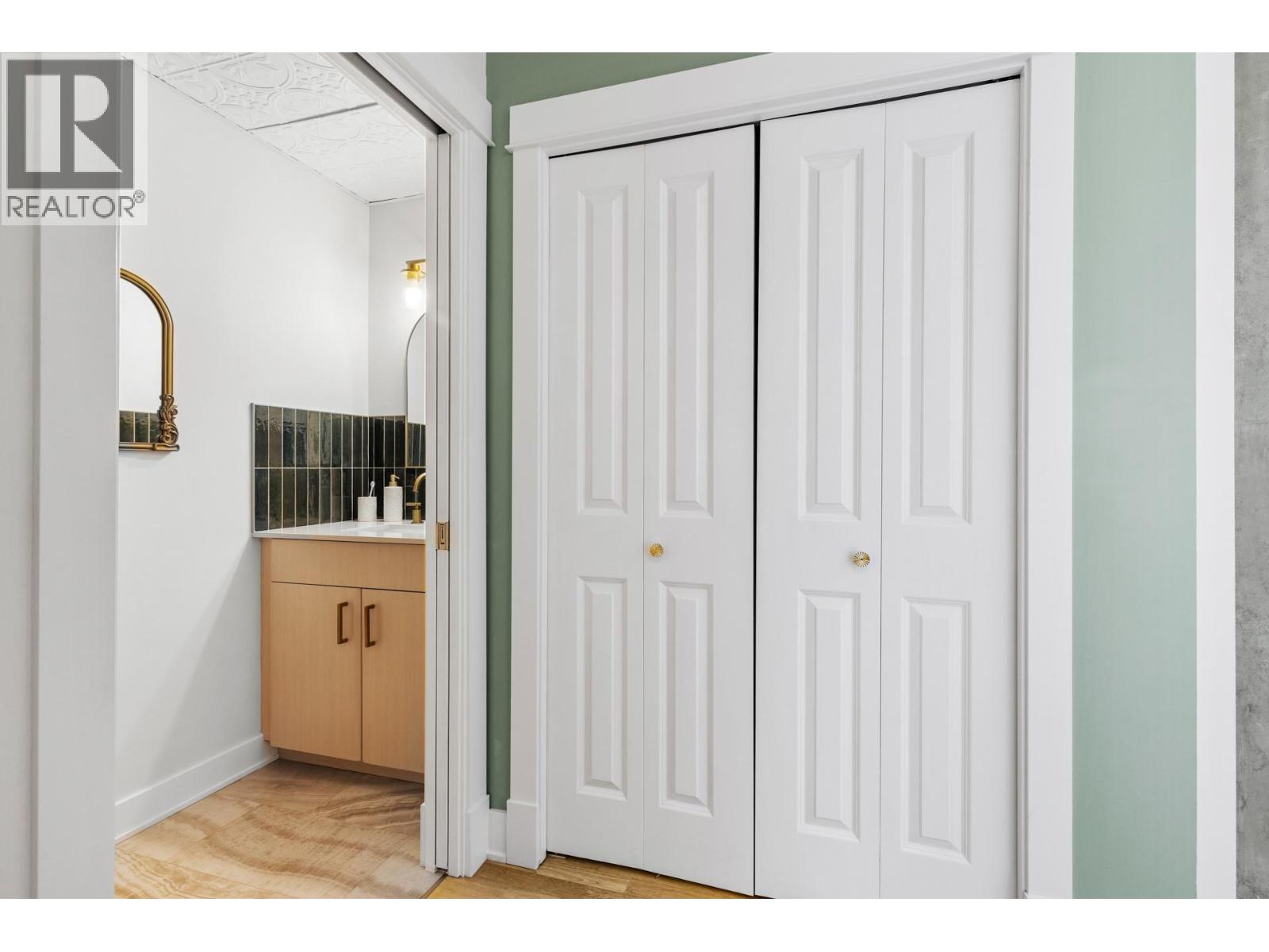 304 1329 Ellis Street, Kelowna