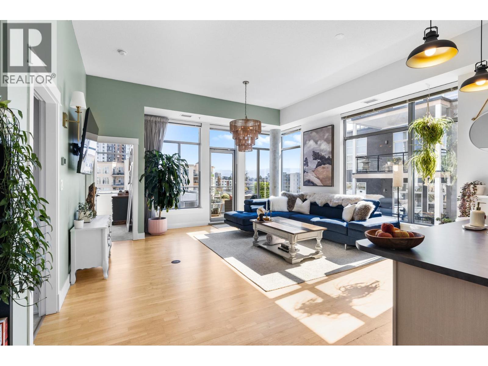 304 1329 Ellis Street, Kelowna