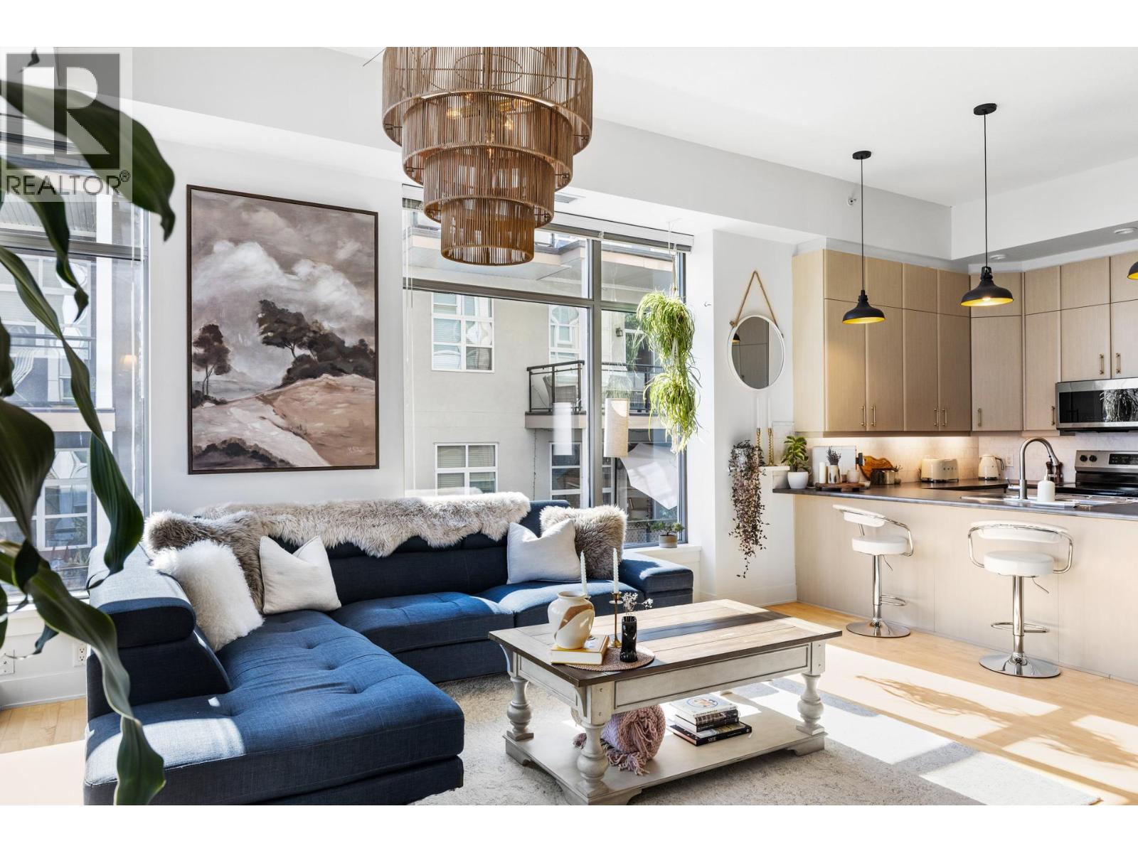 304 1329 Ellis Street, Kelowna