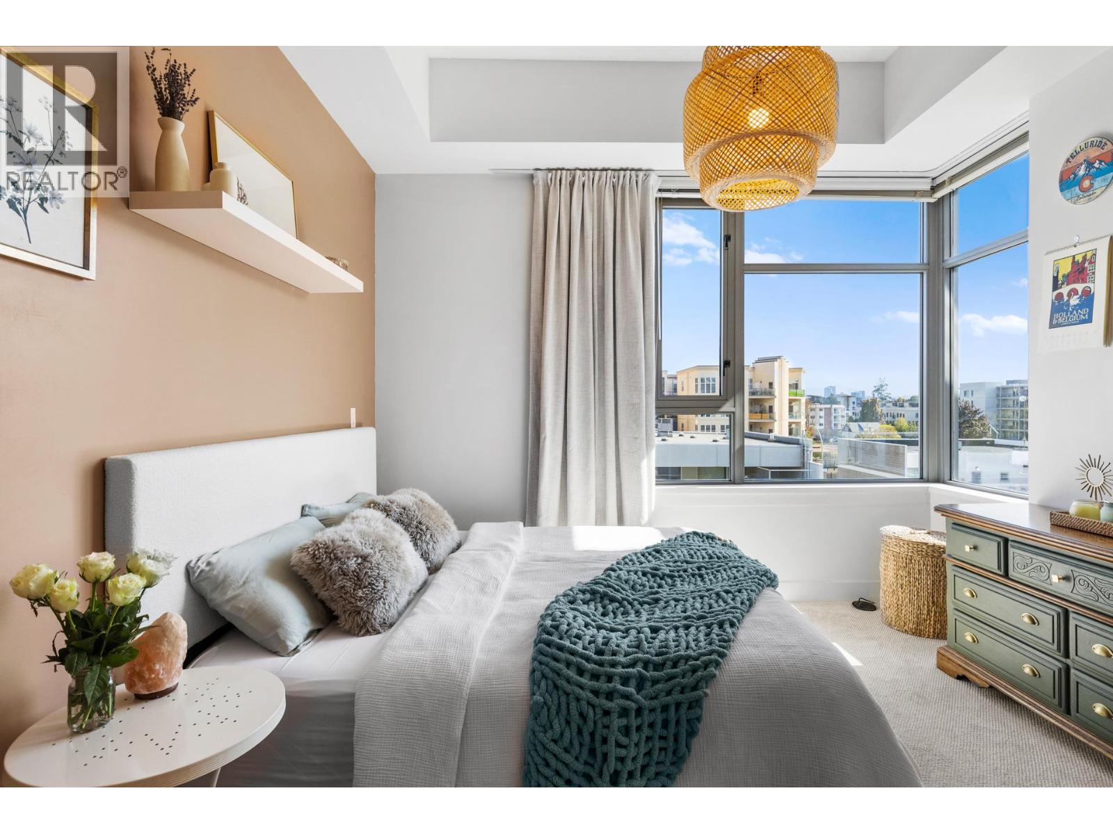 304 1329 Ellis Street, Kelowna