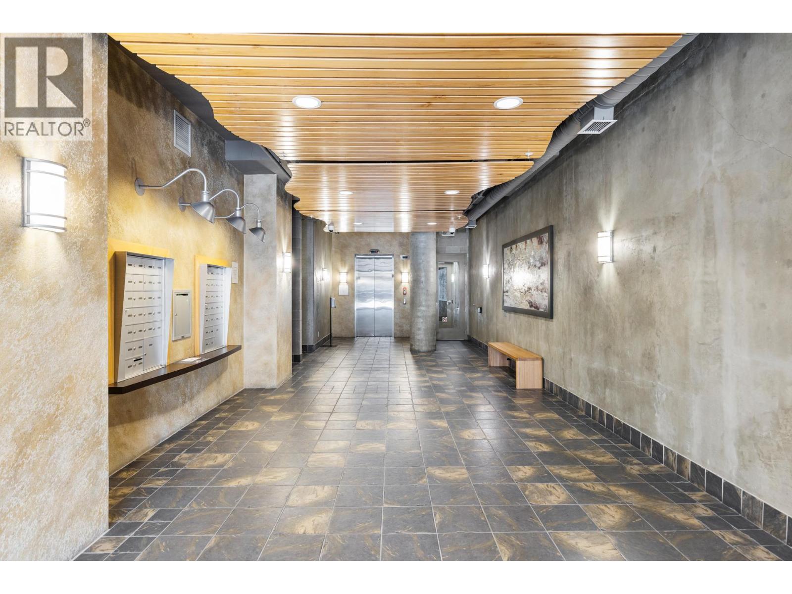 304 1329 Ellis Street, Kelowna