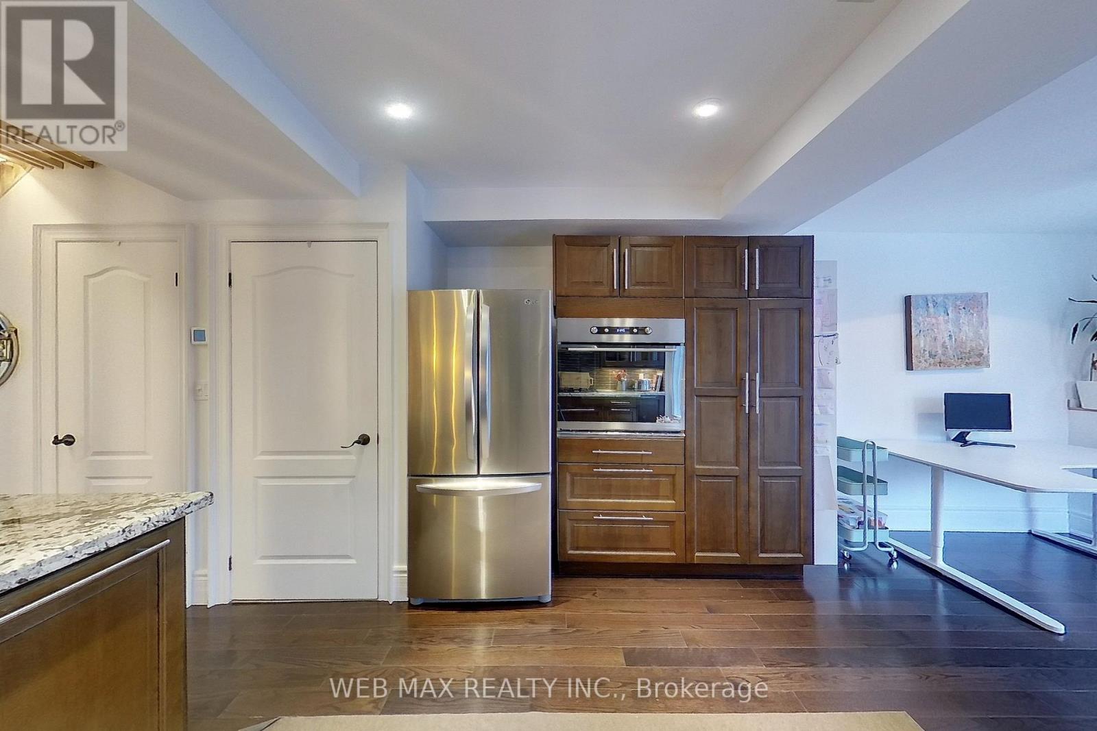 173 MILVERTON BOULEVARD - 16