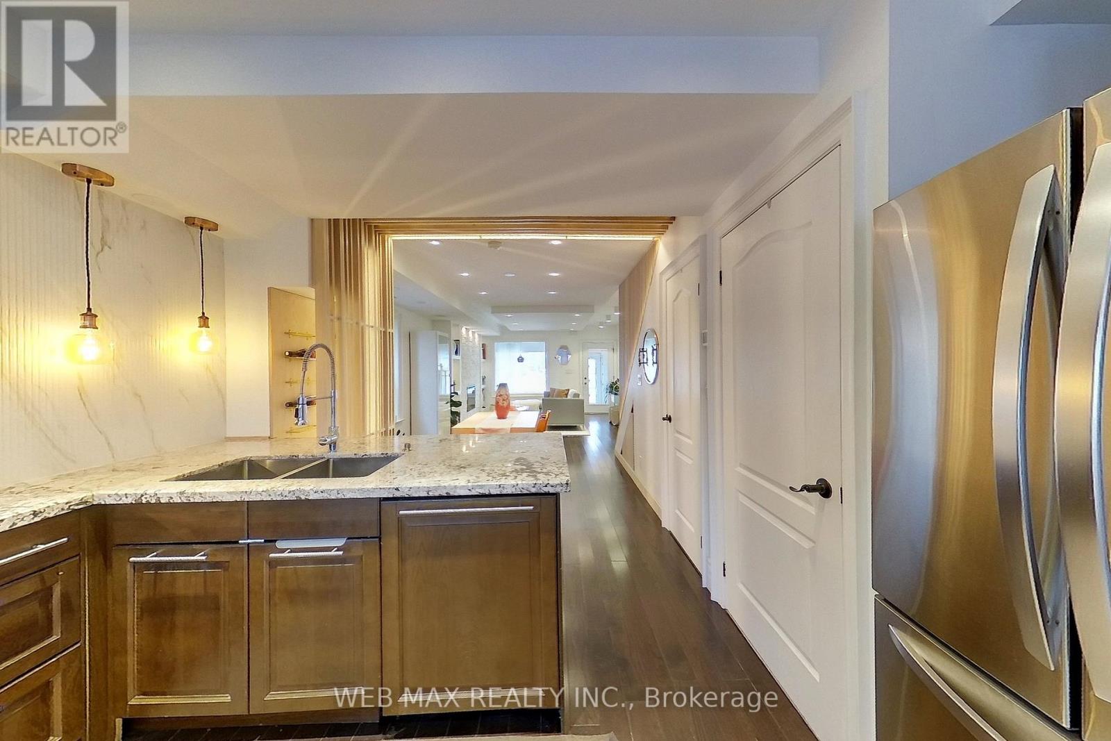 173 MILVERTON BOULEVARD - 19