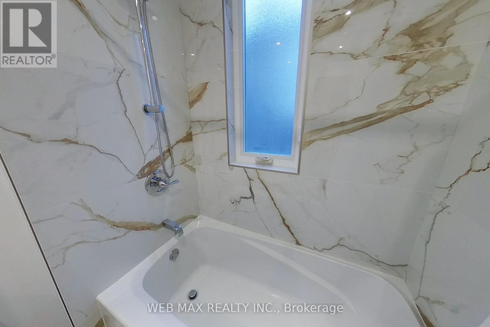 173 MILVERTON BOULEVARD - 28