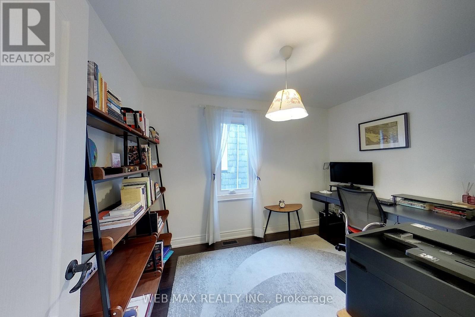 173 MILVERTON BOULEVARD - 45