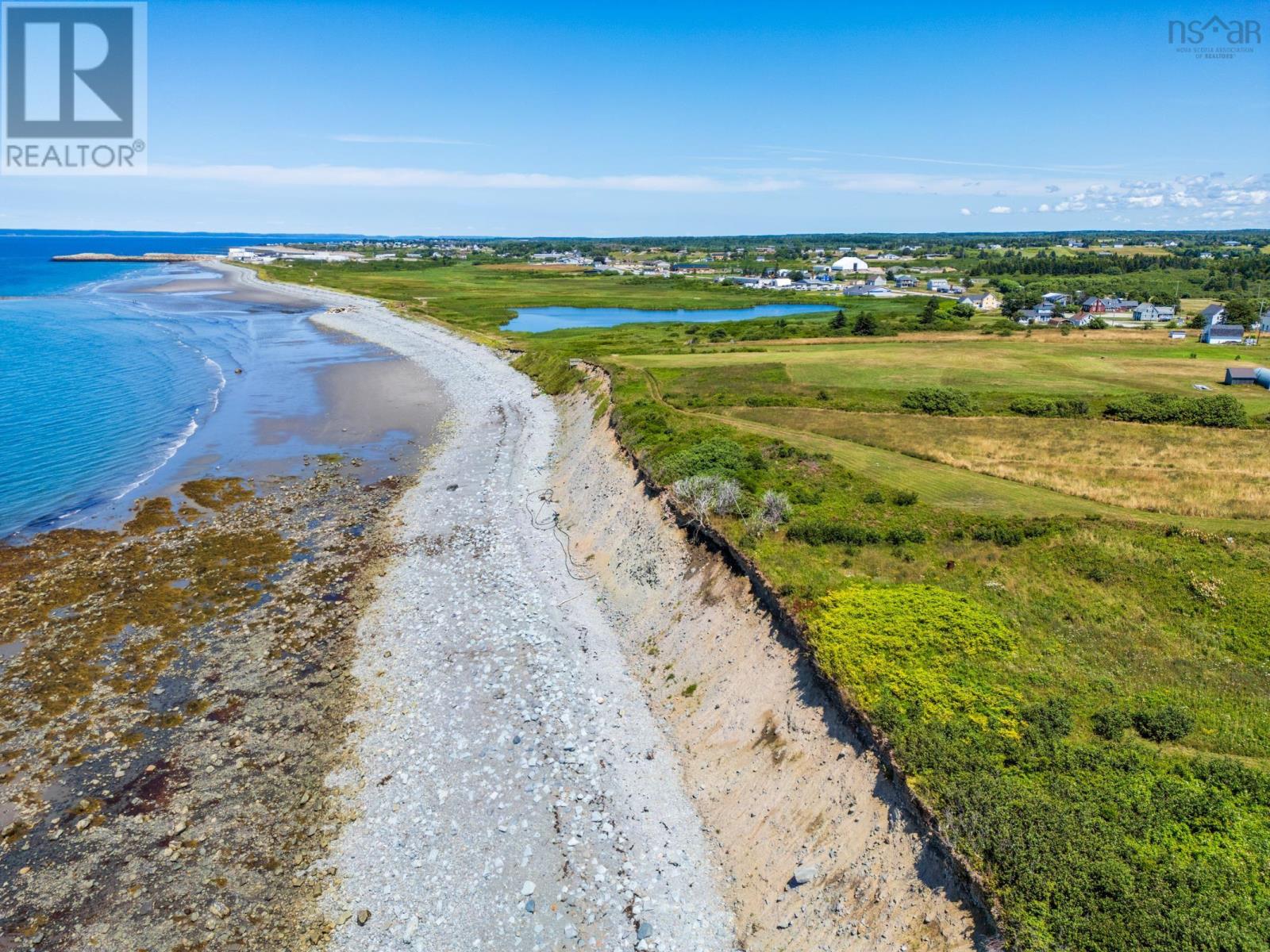 Property 10 of 14 of 9717 Highway 1