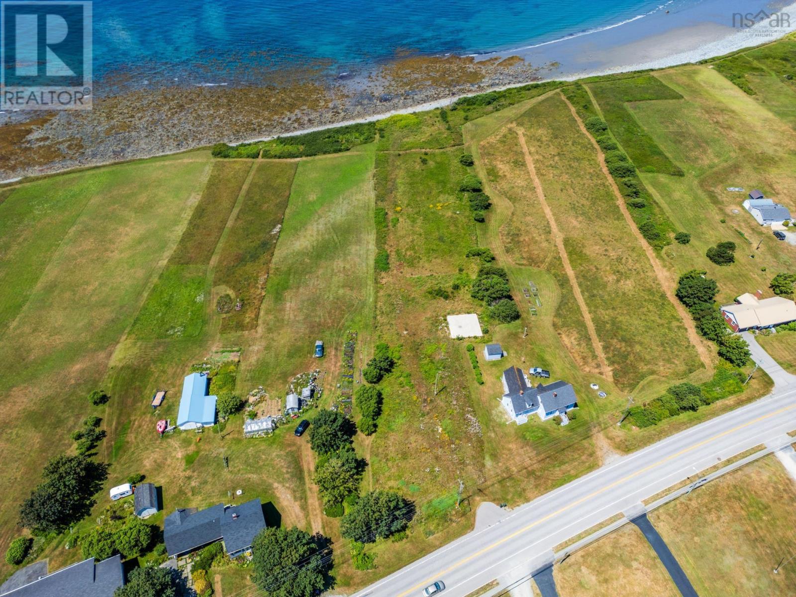 Property 4 of 14 of 9717 Highway 1