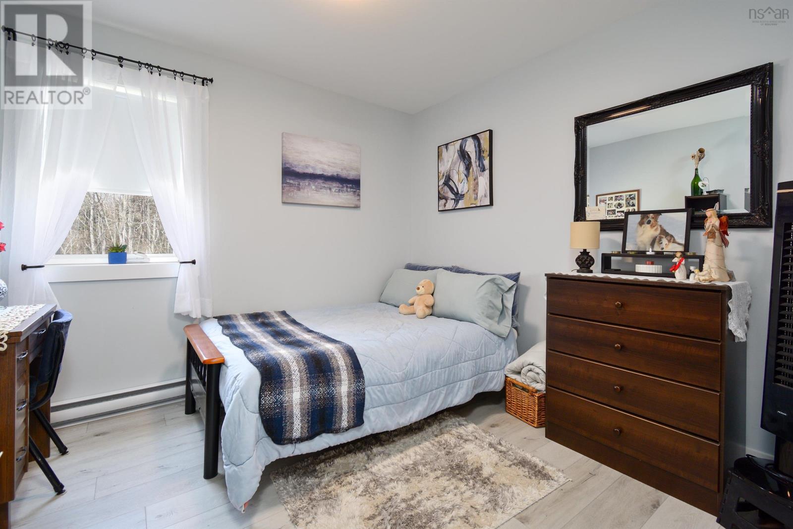 Property 23 of 43 of 1-6 Daisy Lane    Baddeck