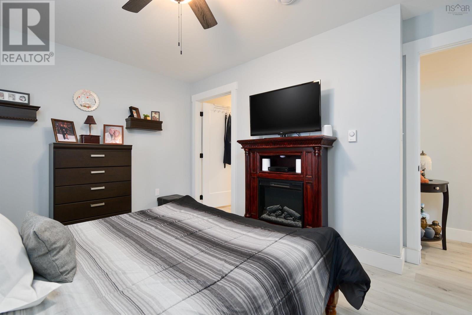 Property 20 of 43 of 1-6 Daisy Lane    Baddeck