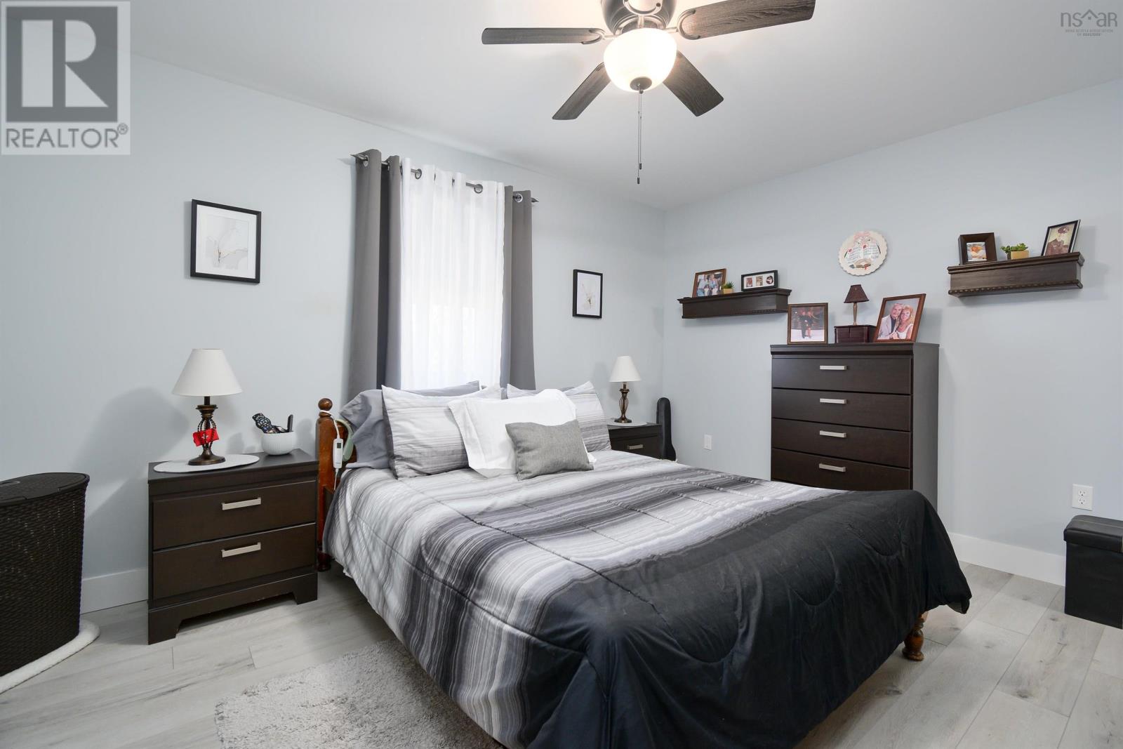 Property 21 of 43 of 1-6 Daisy Lane    Baddeck