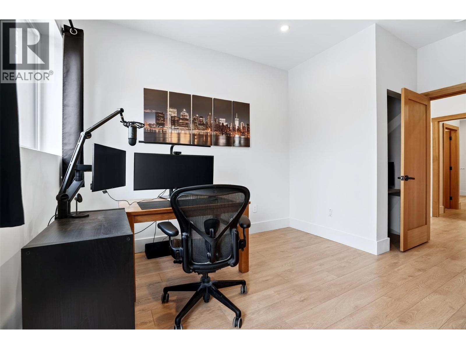 6804 Grandview Drive, Nelson