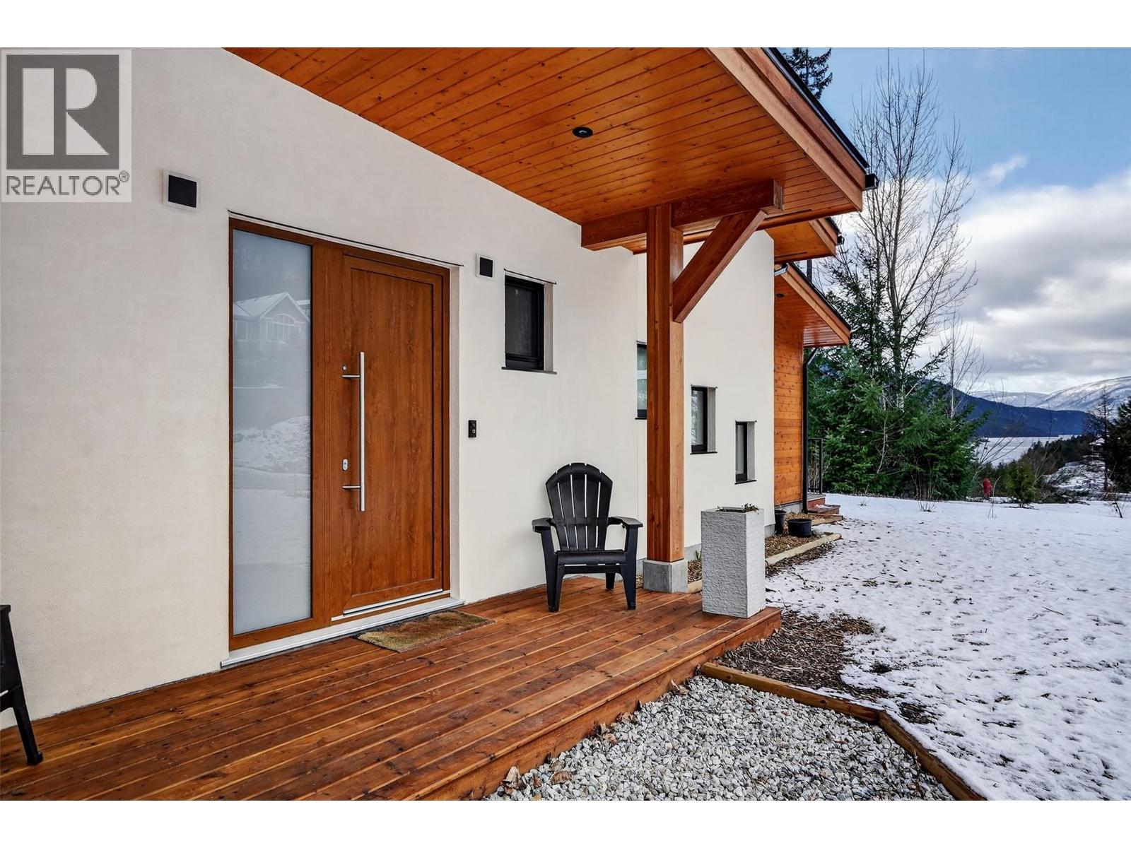 6804 Grandview Drive, Nelson