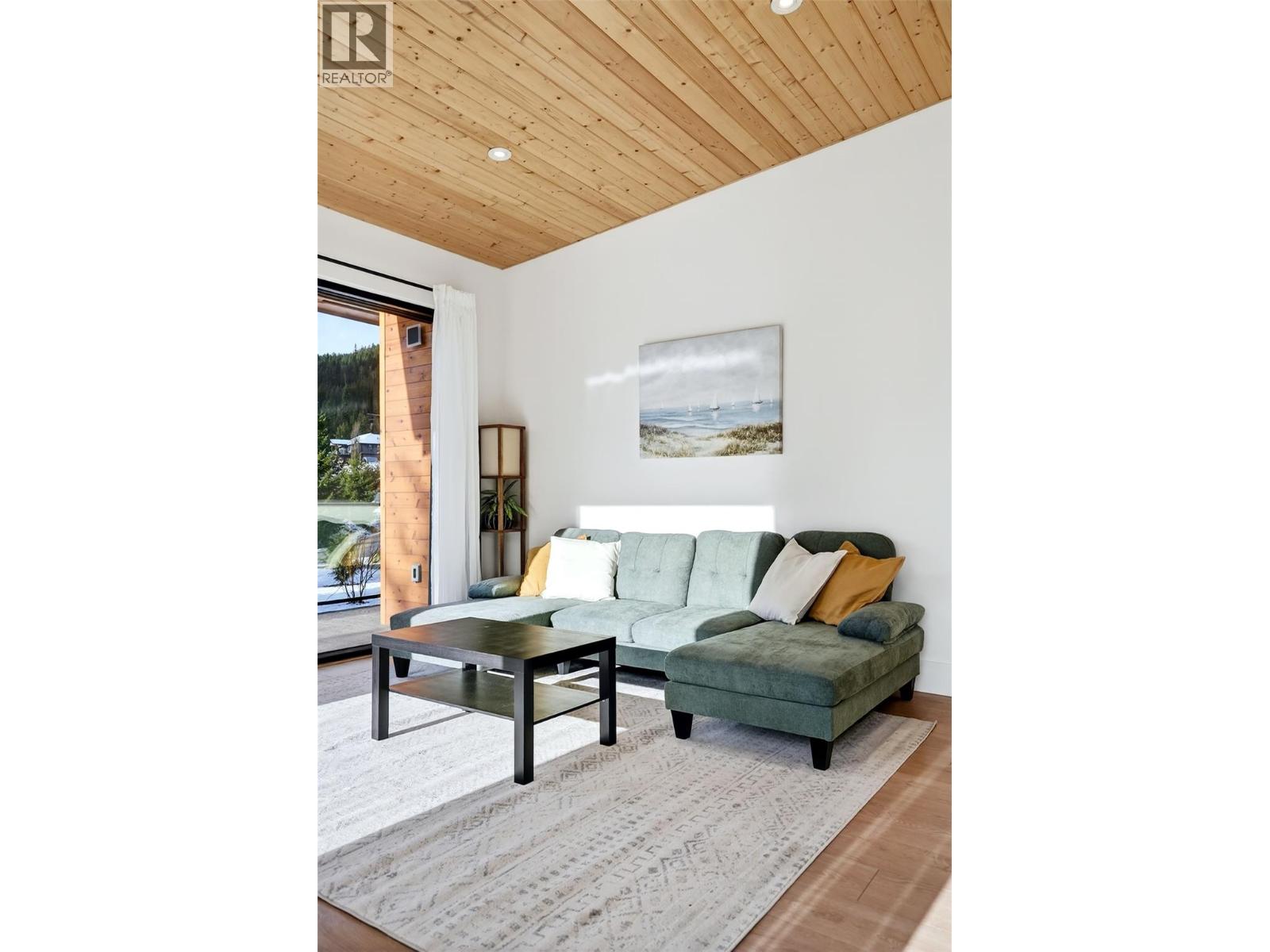 6804 Grandview Drive, Nelson