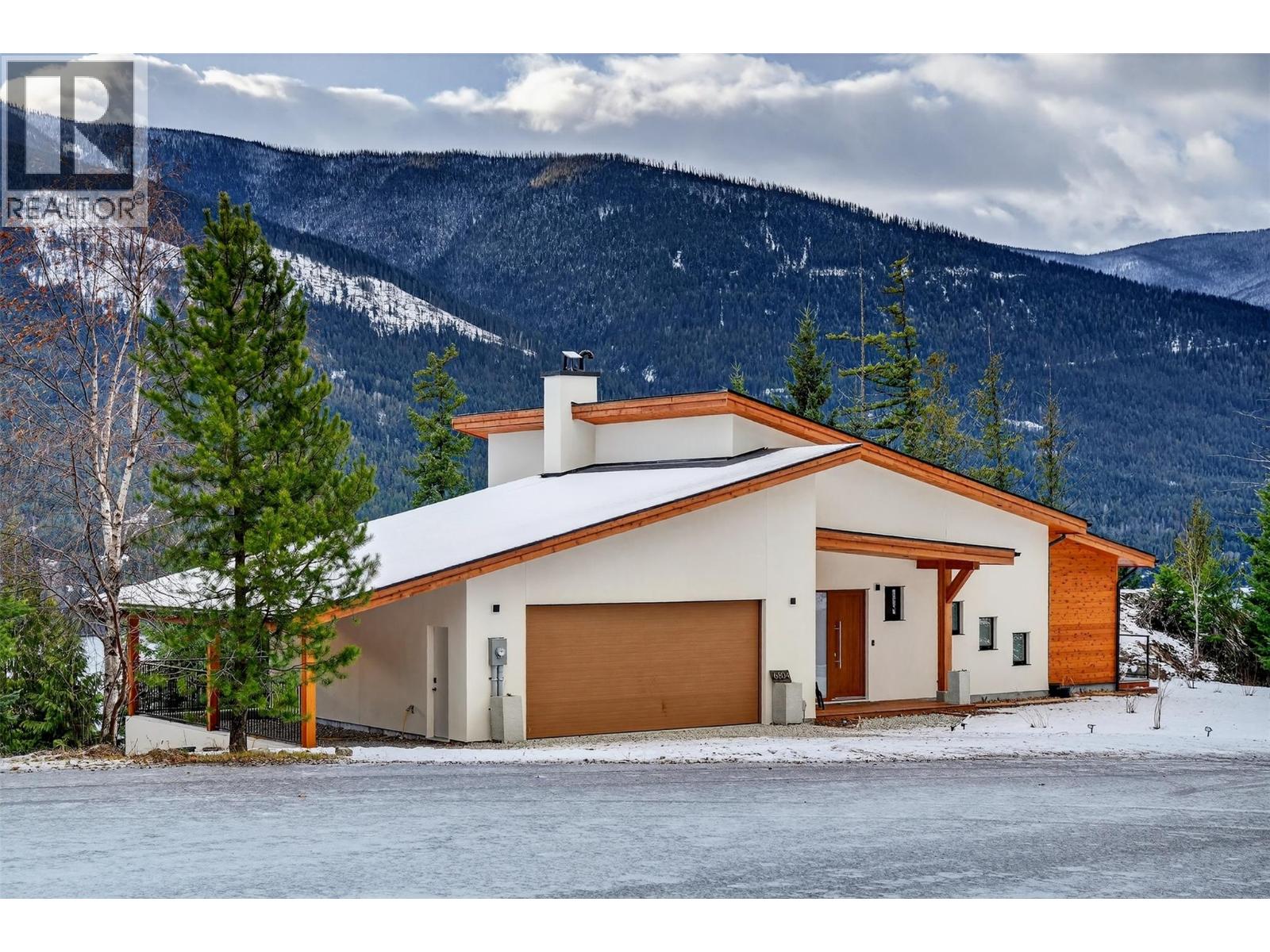 6804 Grandview Drive, Nelson