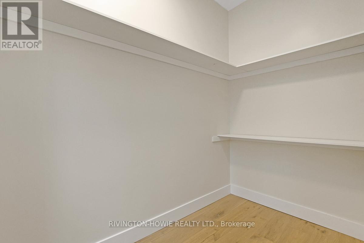 Primary Bedroom - Walk-in closet