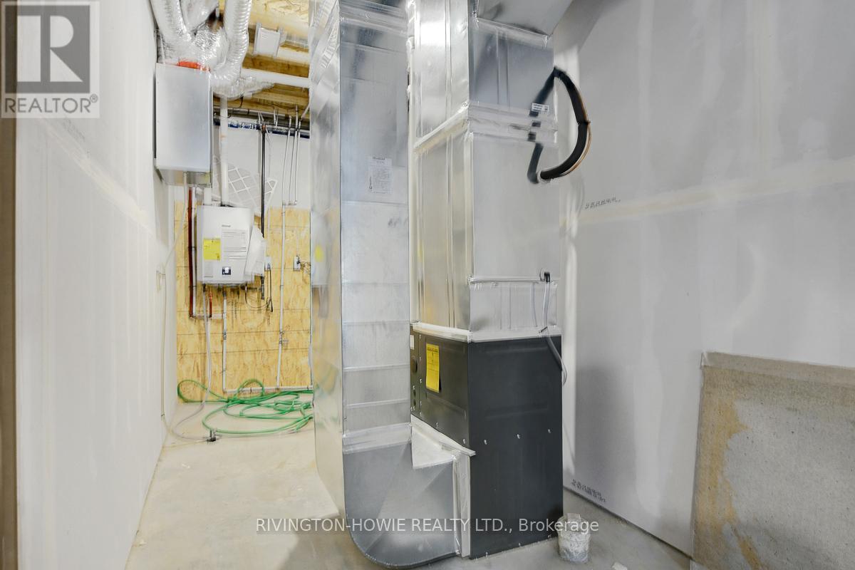 354 RUSSETT DRIVE — photo 39