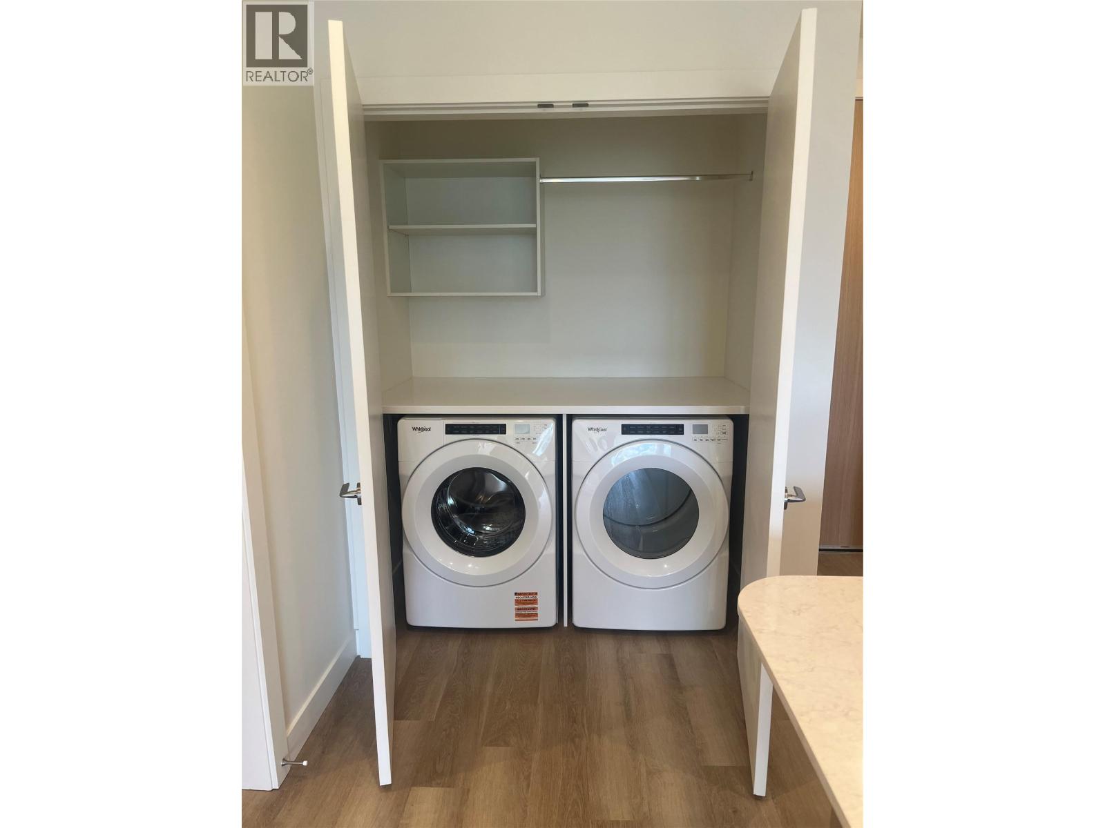 503 3340 Lakeshore Road, Kelowna