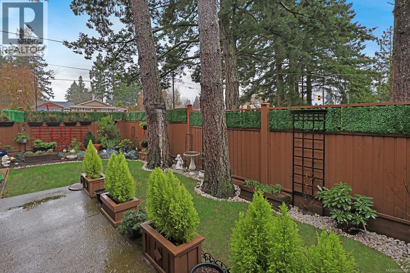 1 468 Anderton Rd, Comox